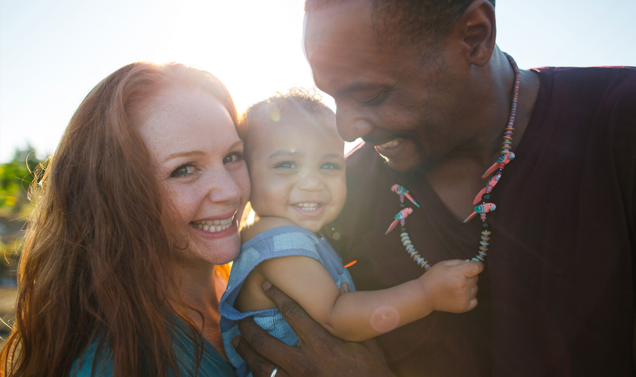 2030x1204_family_smiling_1818470